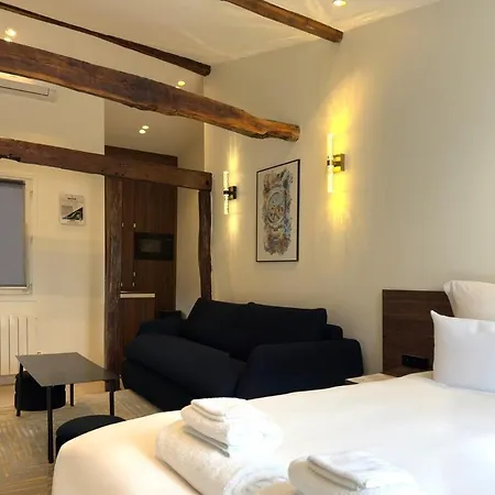 Appartamento Luxury Suite, Montaigne&champs Elysées